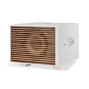 Angle of REL Acoustics S 850 Grille