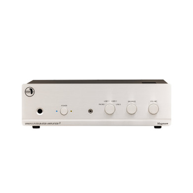 Rogue Audio Sphinx v3 Magnum Integrated Amplifier - Silver with Silver Metal Remote