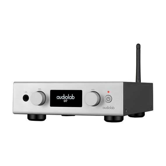 audiolab D7 DAC and Headphone Amplifier angle view