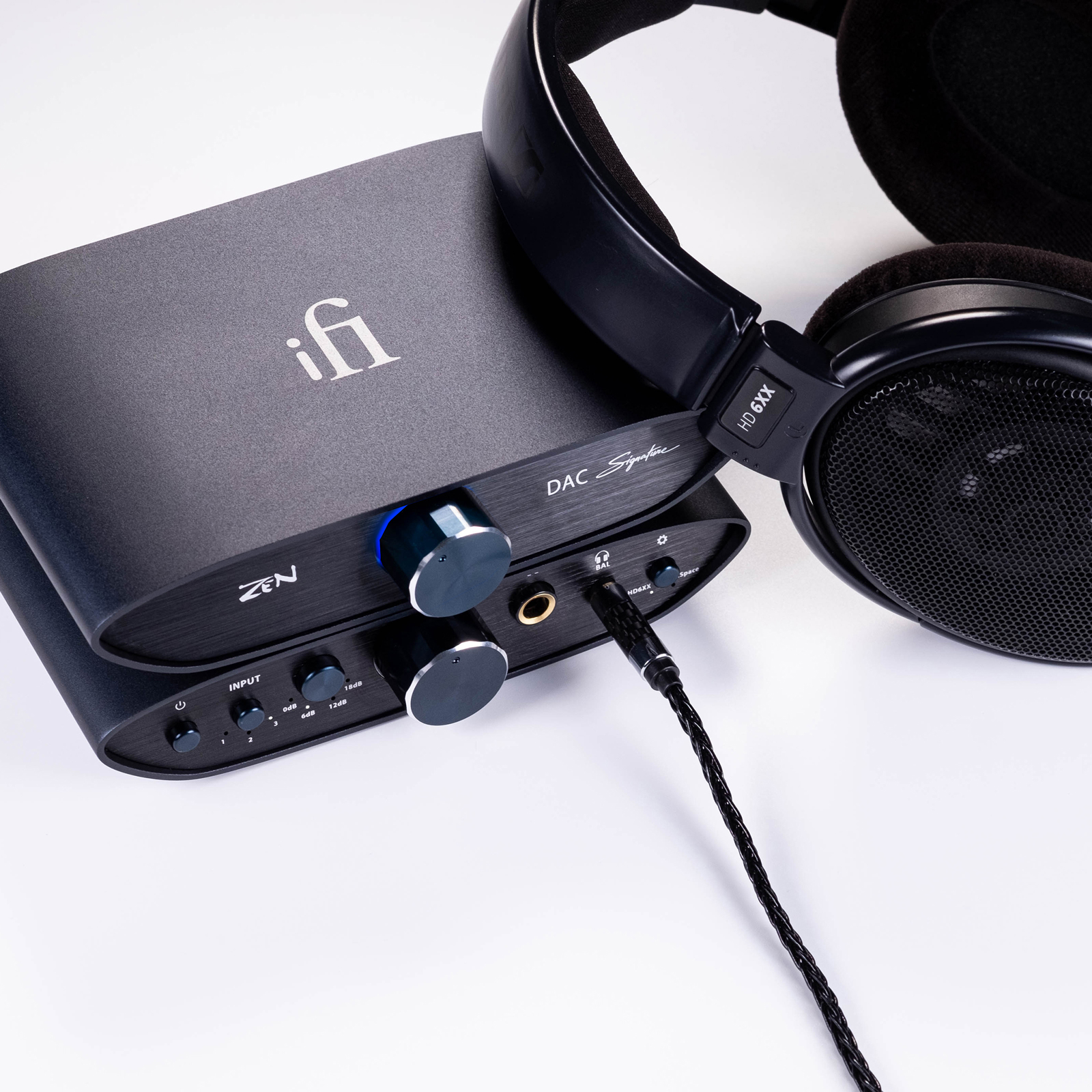 iFi Zen CAN Signature 6XX Headphone Amplifier