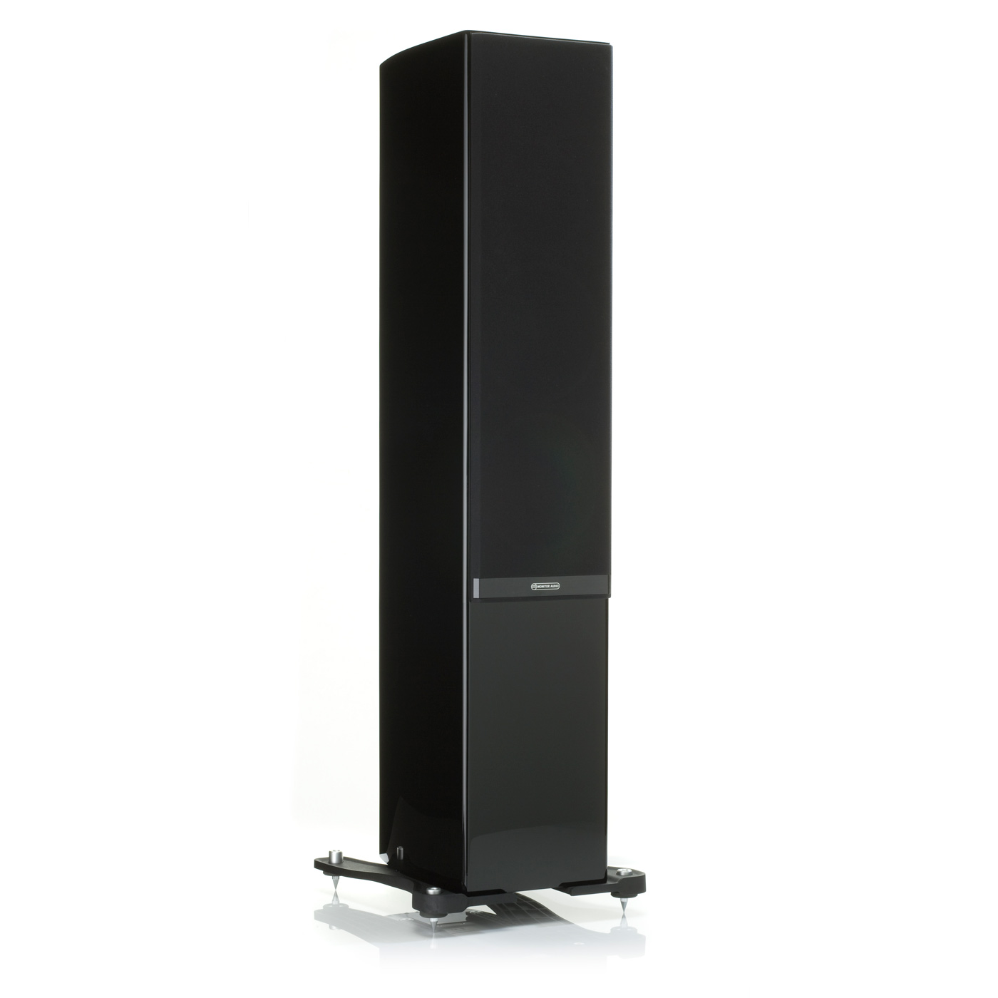 Covering speaker of Monitor Audio Gold Series 300 Three-Way Tower Speaker