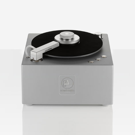 Clearaudio Smart Matrix Silent Record Cleaning Machine w/Dust cover - Thumbnail 2