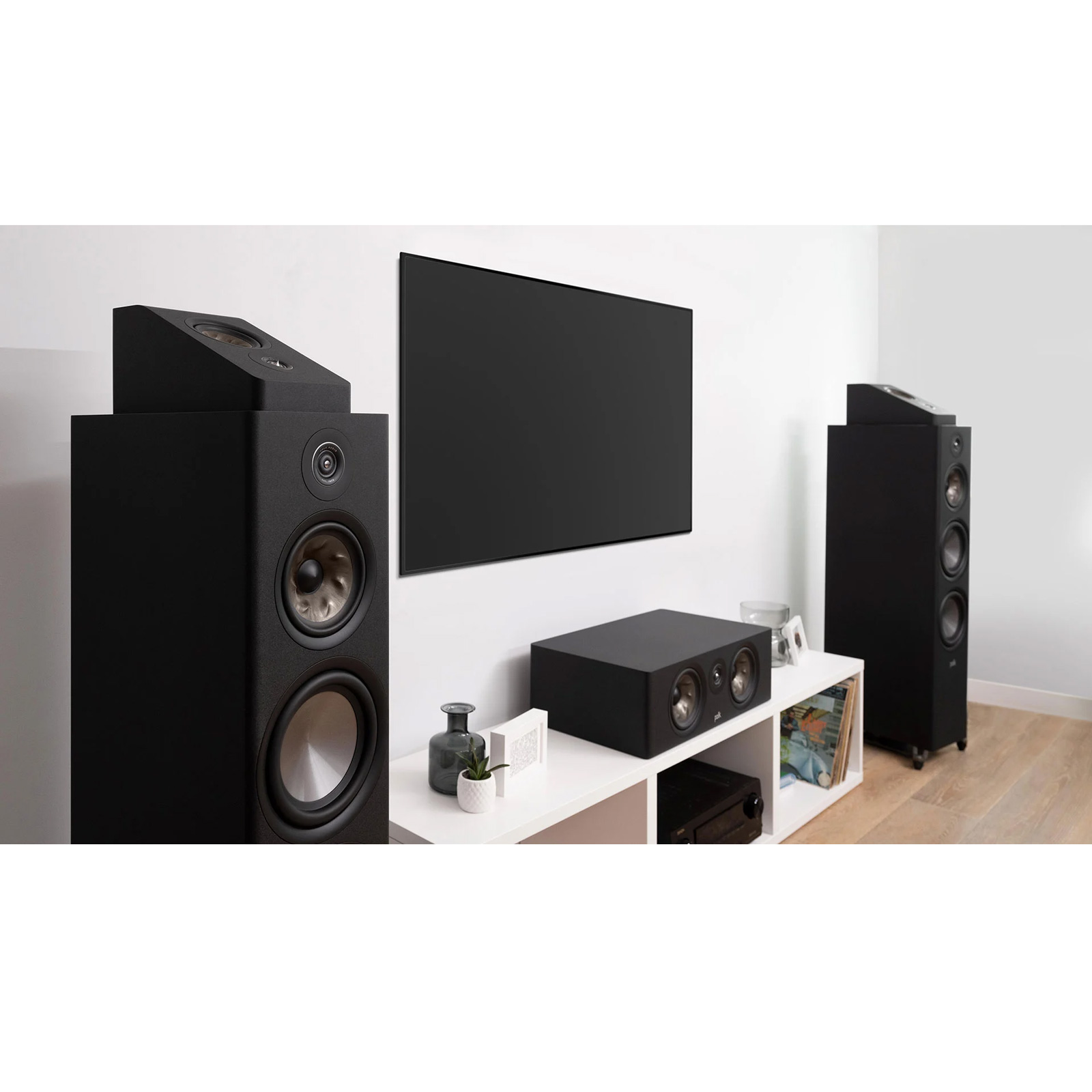 Home display of Polk Audio Reserve R900 Height Module