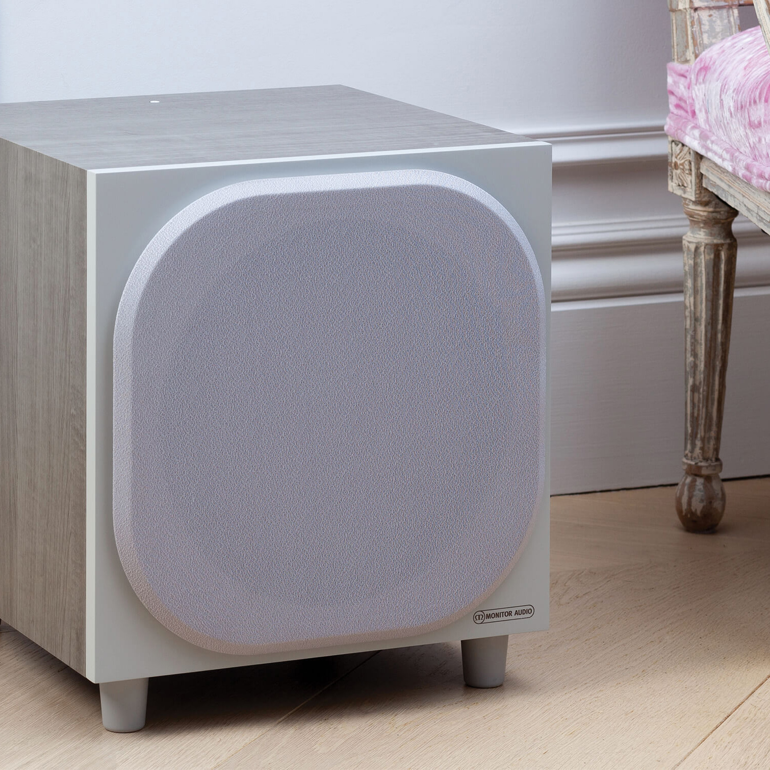 Home display of Monitor Audio Bronze W10 6G Subwoofer