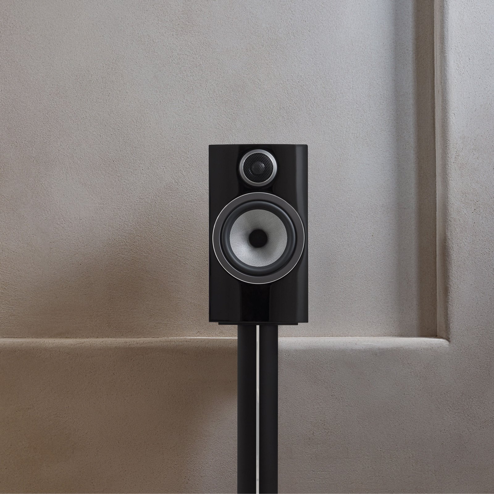 Bowers & Wilkins 706 S2 ブラック B&W （おまけ付） Bowers & Wilkins 706 S2 (Gloss Black) Bookshelf speakers at