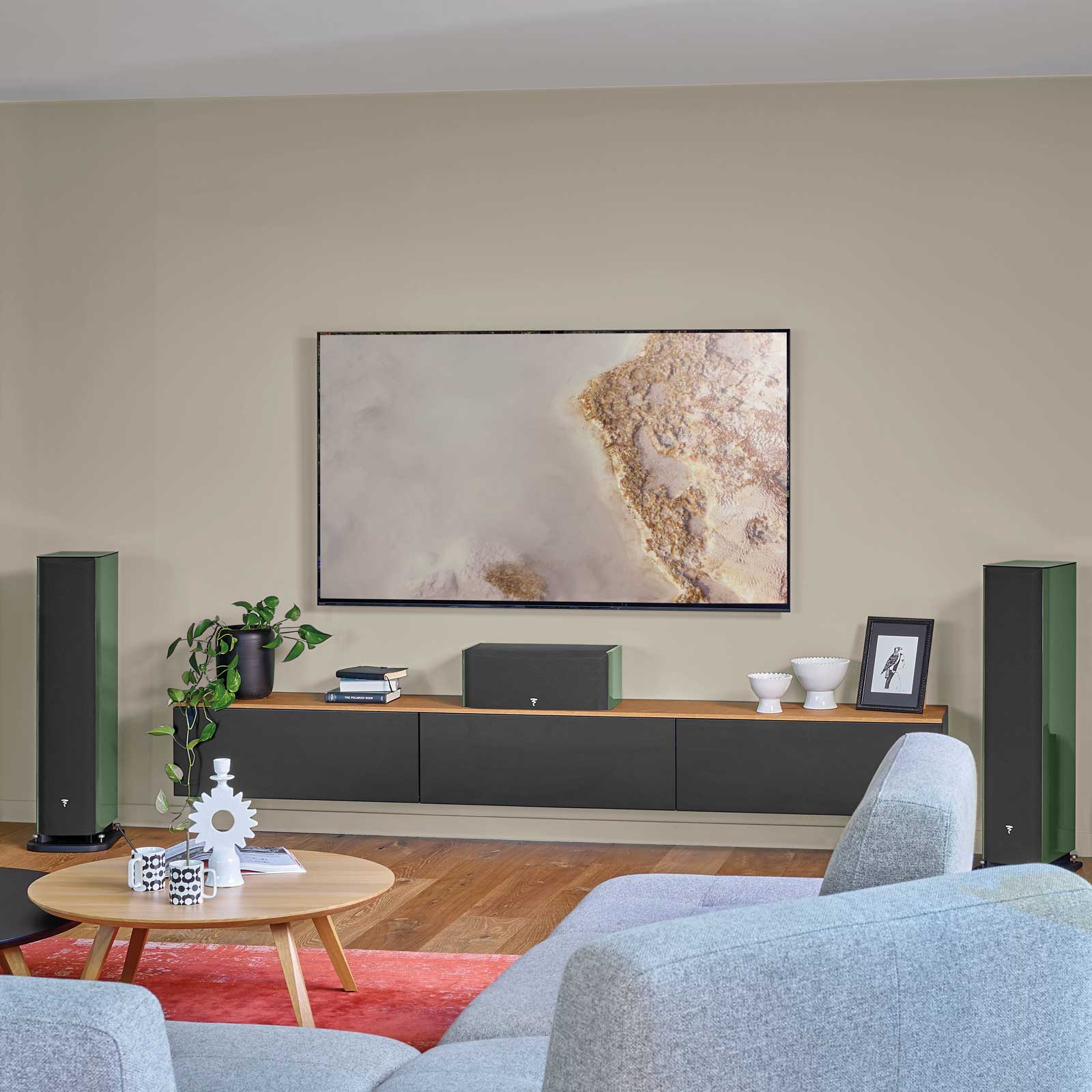 Home display of Focal Aria Evo X Center Speaker
