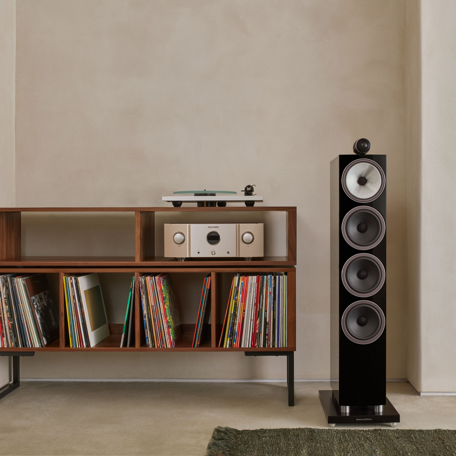 Home display of Bowers & Wilkins 702 S3 Signature Floorstanding Speaker