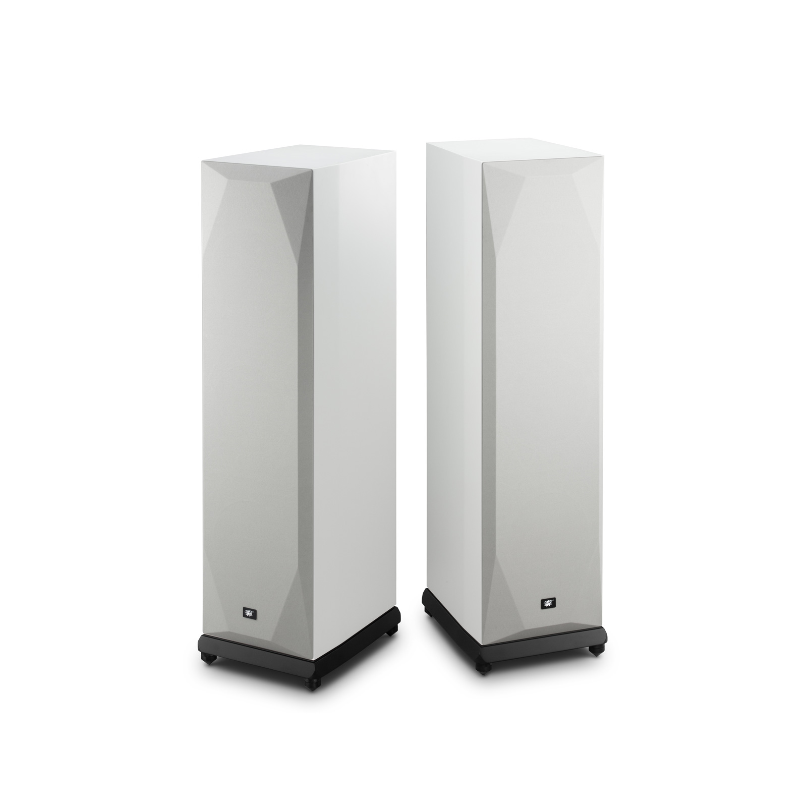 Covering speaker of MoFi Electronics SourcePoint 888 Loudspeakers