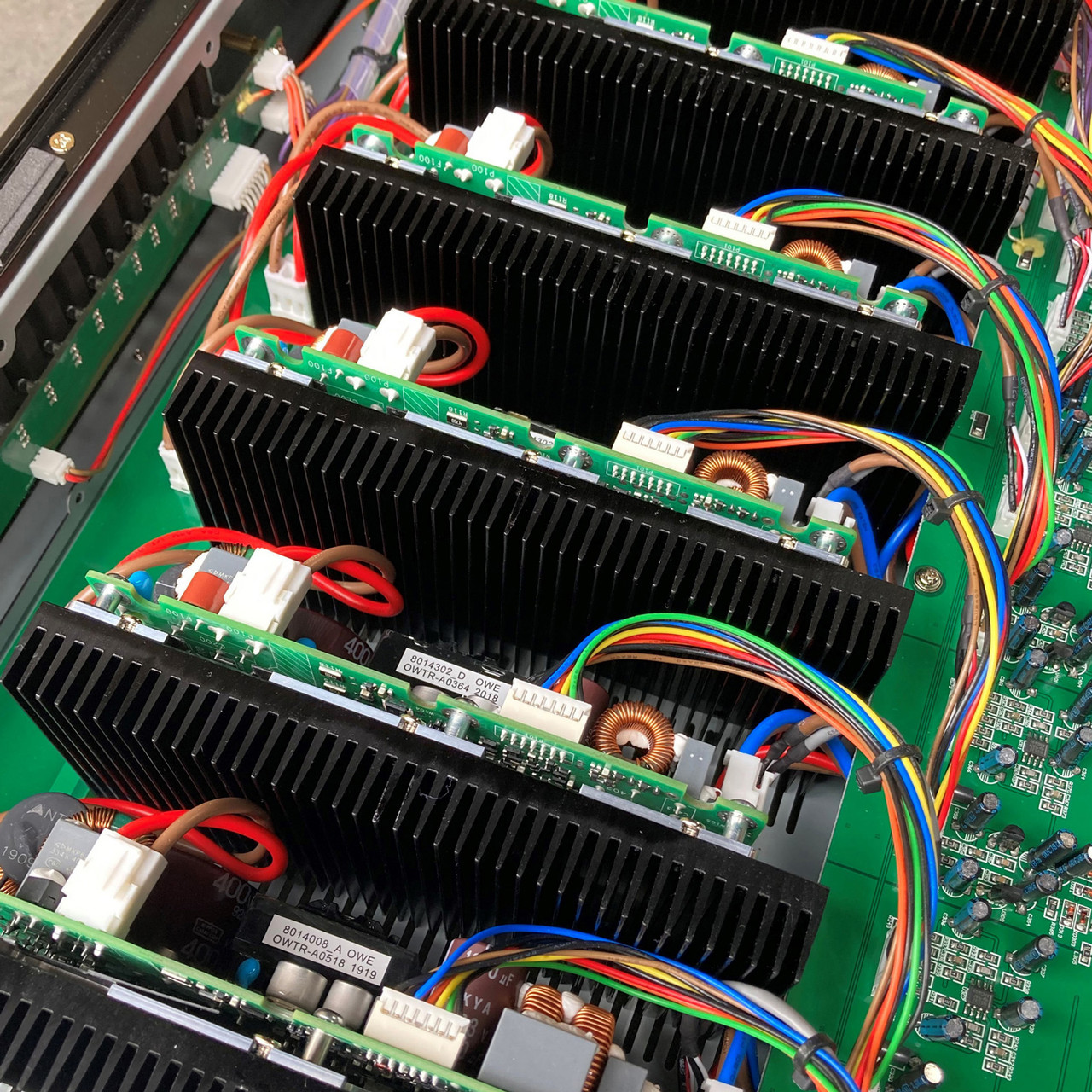 Parasound ZoneMaster 12 Universal Twelve-Channel Amplifier - Black - Used