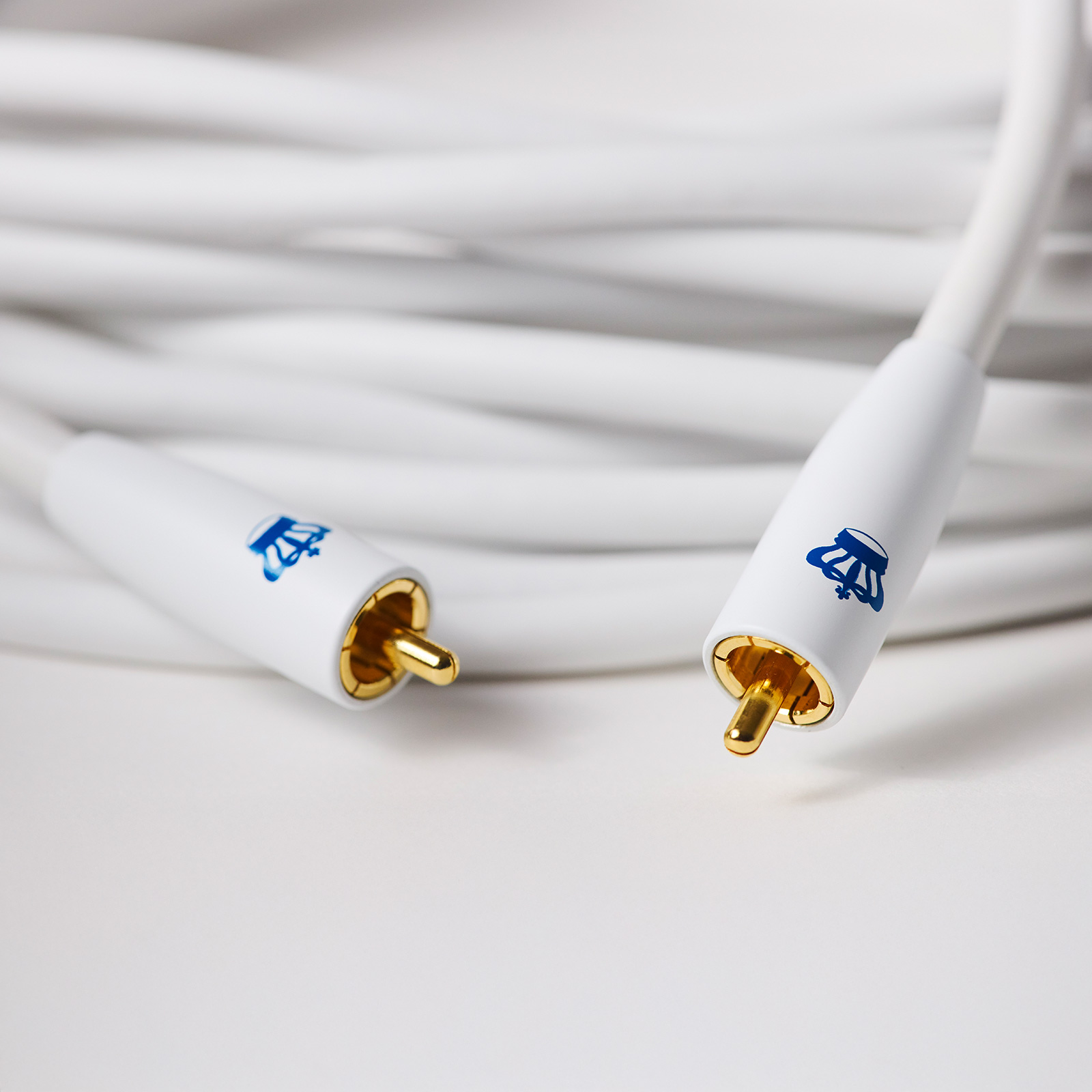 5 Meter white REL Acoustics Commander .1/LFE Subwoofer Cable