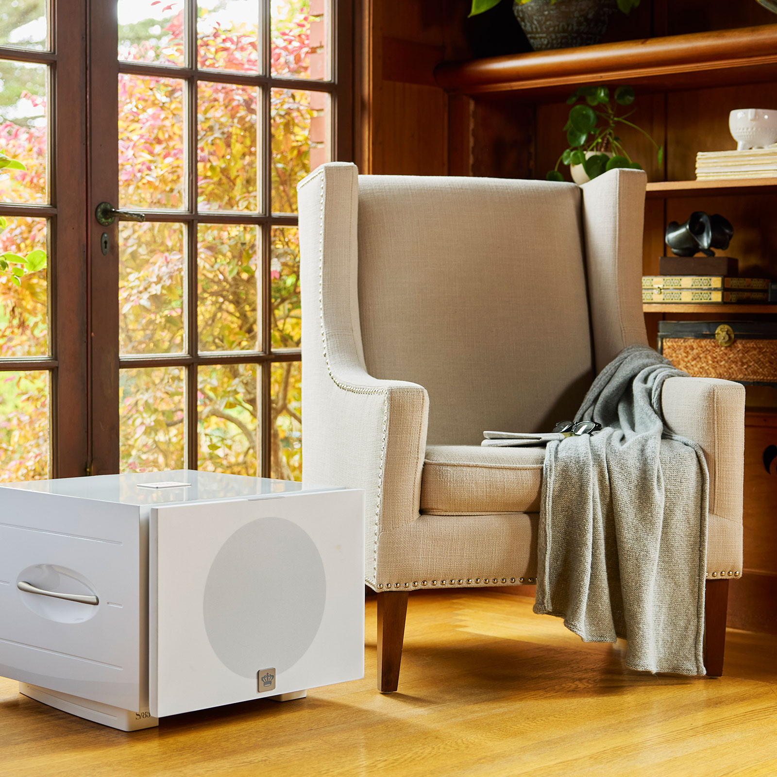 Lifestyle of REL Acoustics S/850 12 Inch Powered Subwoofer