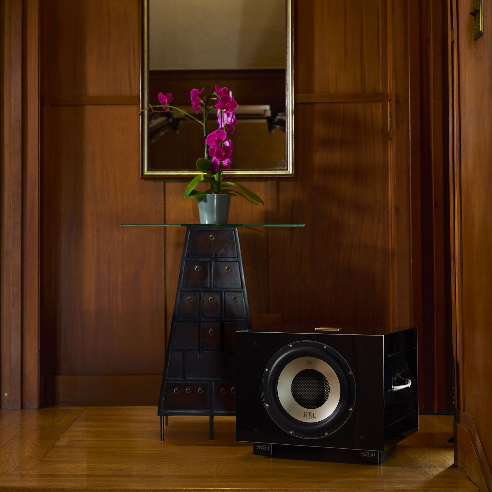 Lifestyle of REL Acoustics S/850 12 Inch Powered Subwoofer