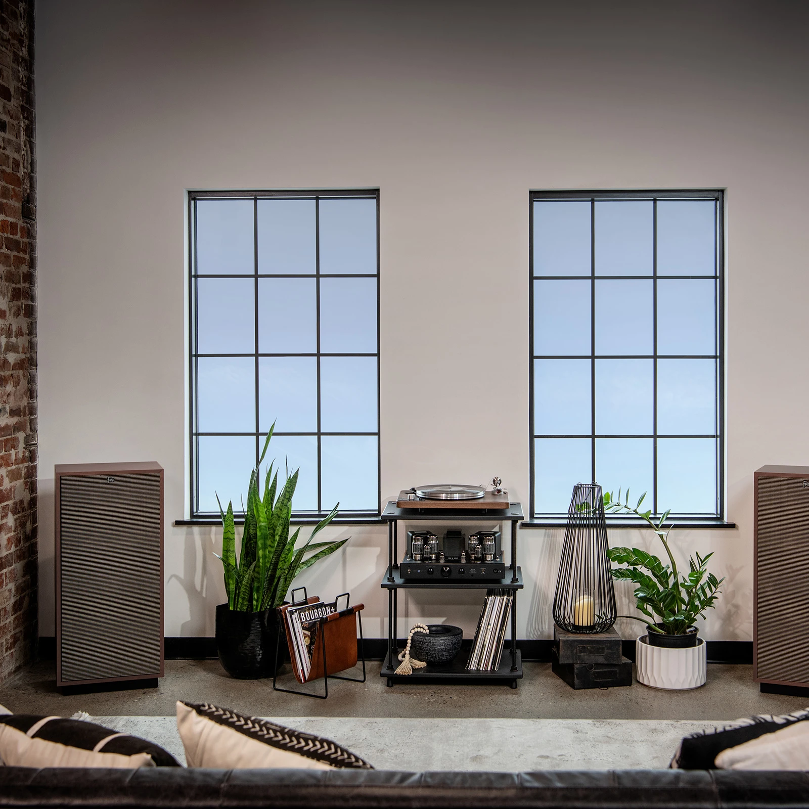 Lifestyle of Klipsch Heritage Forte IV Floorstanding Speakers