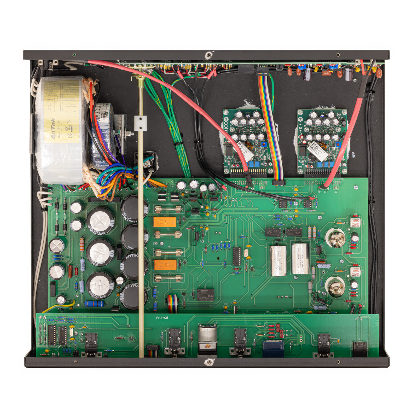 Rogue Audio Pharaoh II Dark Integrated Amplifier - Thumbnail 3