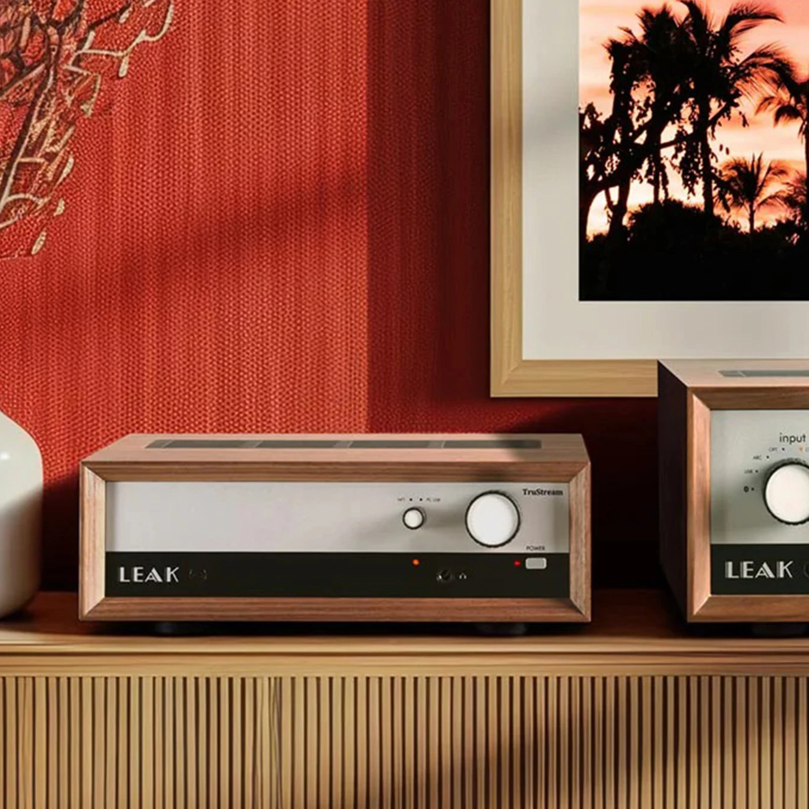 LEAK TruStream network player in a living room hi-fi system with Stereo 230 amplifier