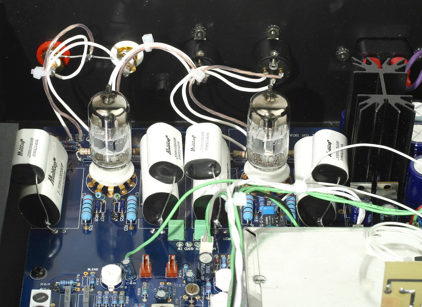 Interior of Magnum Dynalab MD 90T Triode Tube FM Tuner