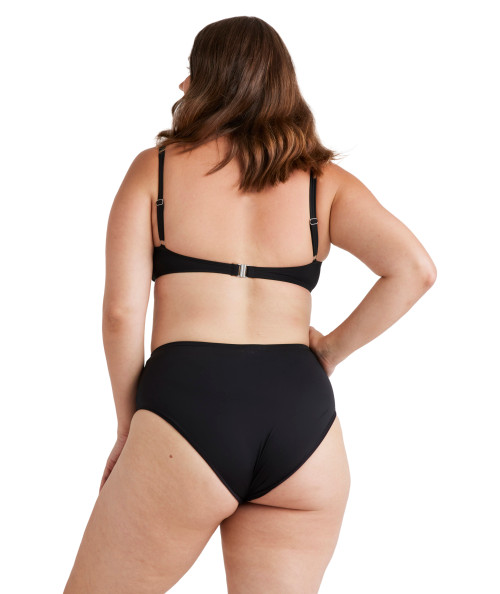 Sol Searcher Mia D/DD Bralette Bikini Top - Black Sol Searcher Mia D/DD Bralette Bikini Top - Black