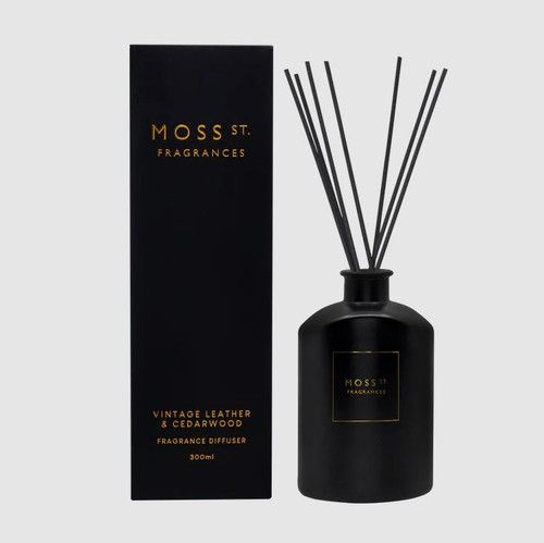 Vintage Leather & Cedarwood Fragrance Diffuser 300ml