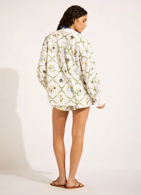 Modern Romance Tailored Short - White