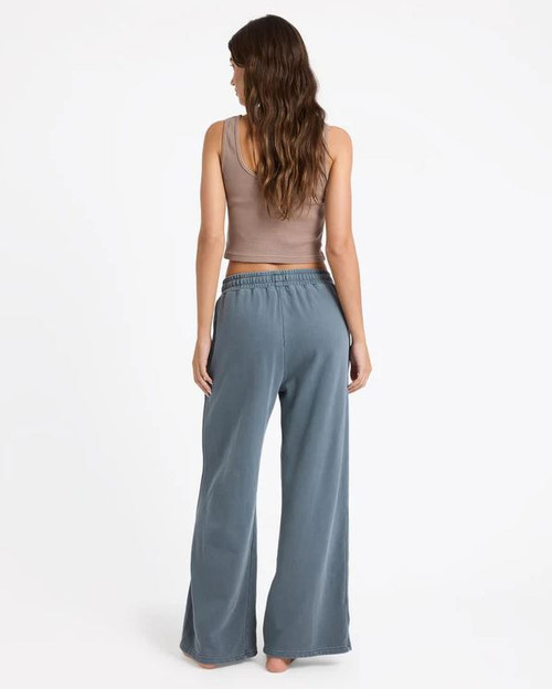 Heading Out Trackpant - Dark Slate