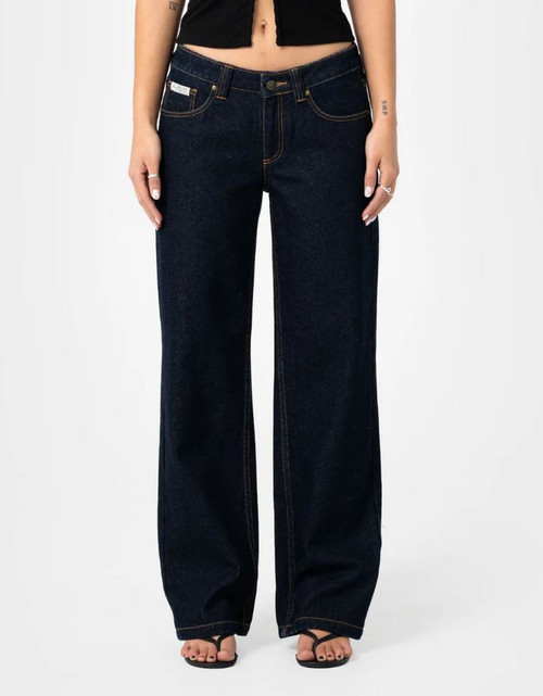 Suzy Straight Low Rise Jean -Raw Dog