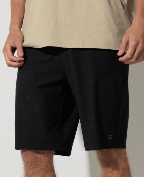 Crossfire Submersible Hybrid Walk Shorts - Black