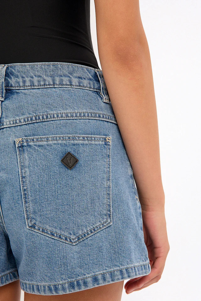 95-mid-baggy-short-madison