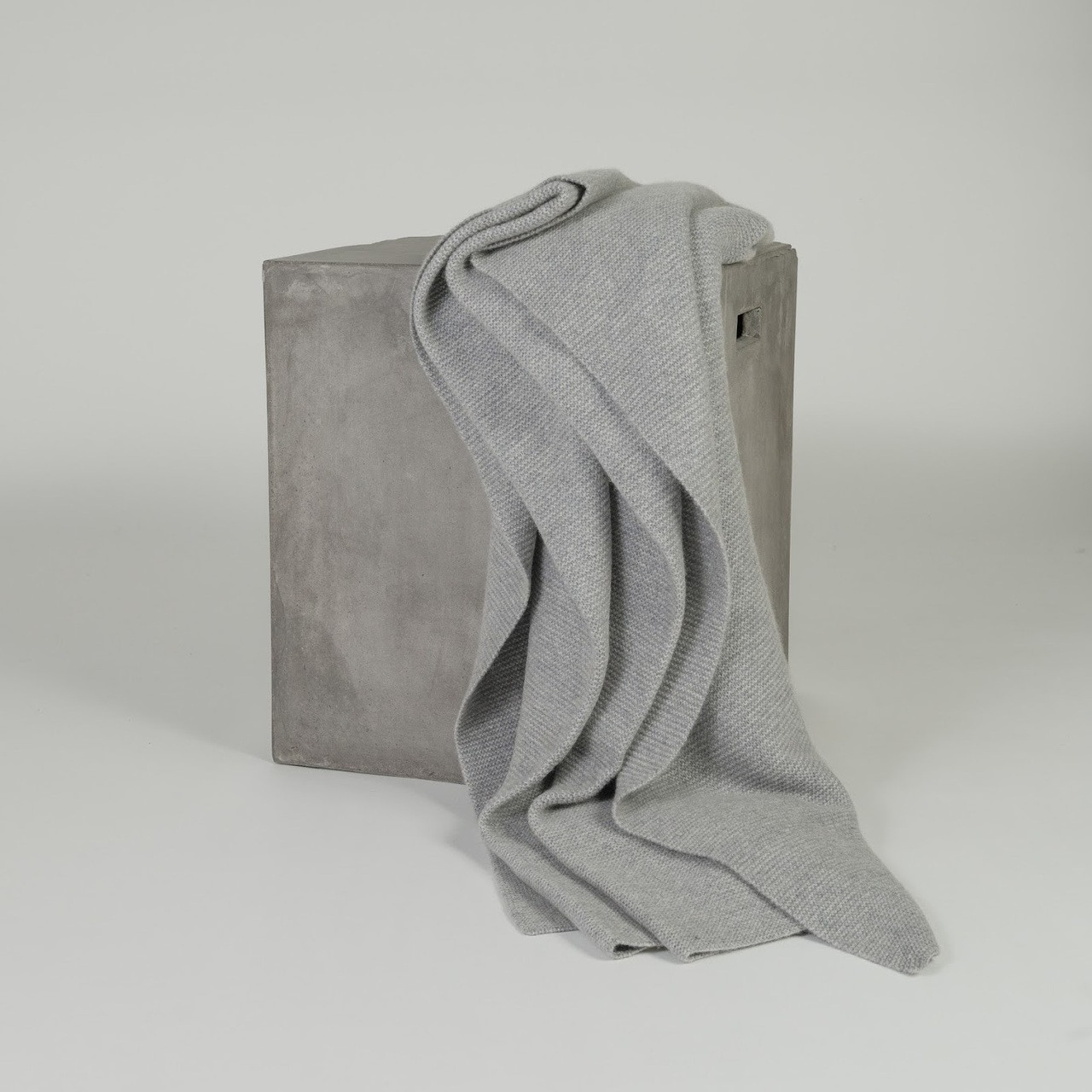 Organic Gray Purl Knit Cashmere Throw