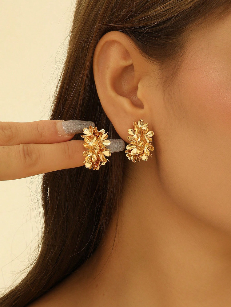 Flower Earrings - Gold