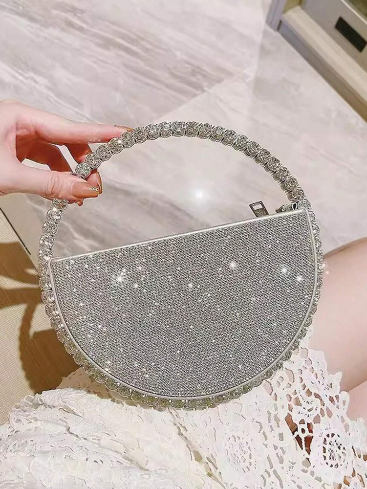 Hailey Clutch - Silver