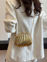 Seashell Clam Clutch - Gold