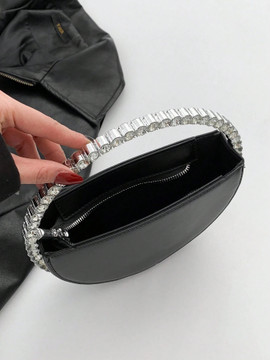 Hailey Clutch - Black