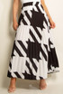 Dog Tooth Print Pleated Maxi Skirt