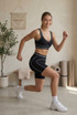 Contrast Piping Sports Bra And Shorts Set