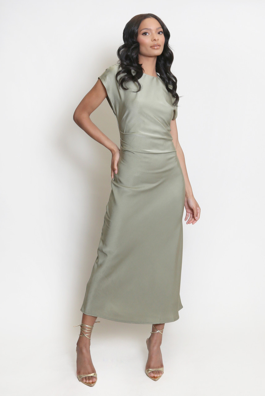 Long sleeve round neck ruched backless maxi dress