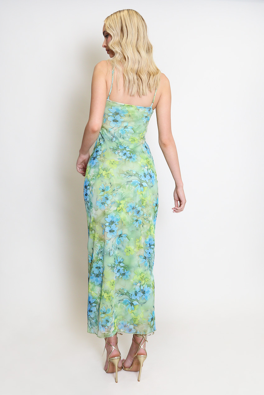 Curve Statement Floral Strappy Maxi Dress