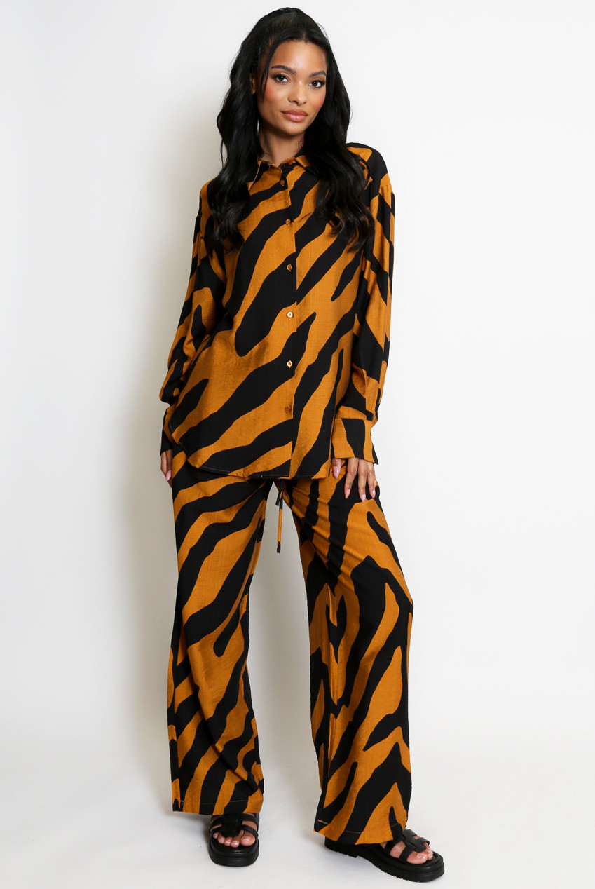 Zebra Print Relaxed Fit Top and Pants Two-Piece Set main image 0
