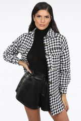 Oversized Dog Tooth Print Shacket