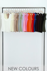 Scallop Hem Fine Knit Vest