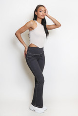Flared Pull On Jegging