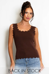 Scallop Hem Fine Knit Top