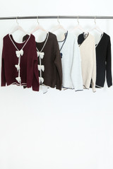 Bow Back V-Neck Jumper 