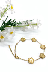 Clover Style Bracelet  Clover Style Bracelet