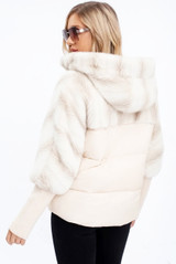  Faux Fur Hooded Puffer Jacket 