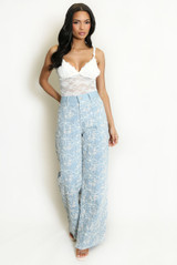 Floral Embroidered Light Wash Jeans