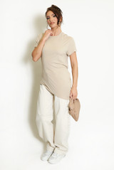 Asymmetric Hem Round Neck T-Shirt
