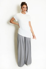 Asymmetric Hem Round Neck T-Shirt