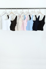 Cross Over Back Performance Vest