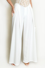 Pleated Wide Leg Flowing Trouser