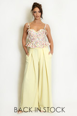 Pleated Wide Leg Flowing Trouser